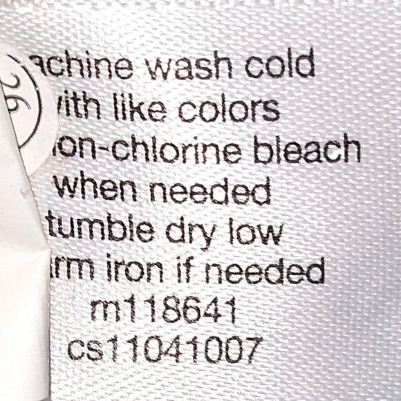 MAURICES Women's Purple & Grey Ornate Long Sleeve Button Front Shirt Size Large - Picture 7 of 16